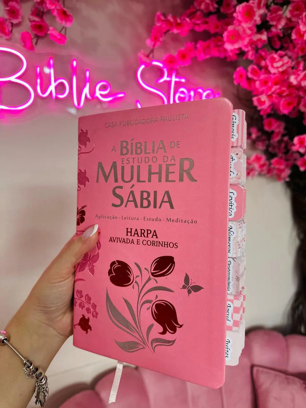 Bíblia de Estudo da Mulher Sábia  | Com Harpa Avivada + Abas | Letras Jumbo
